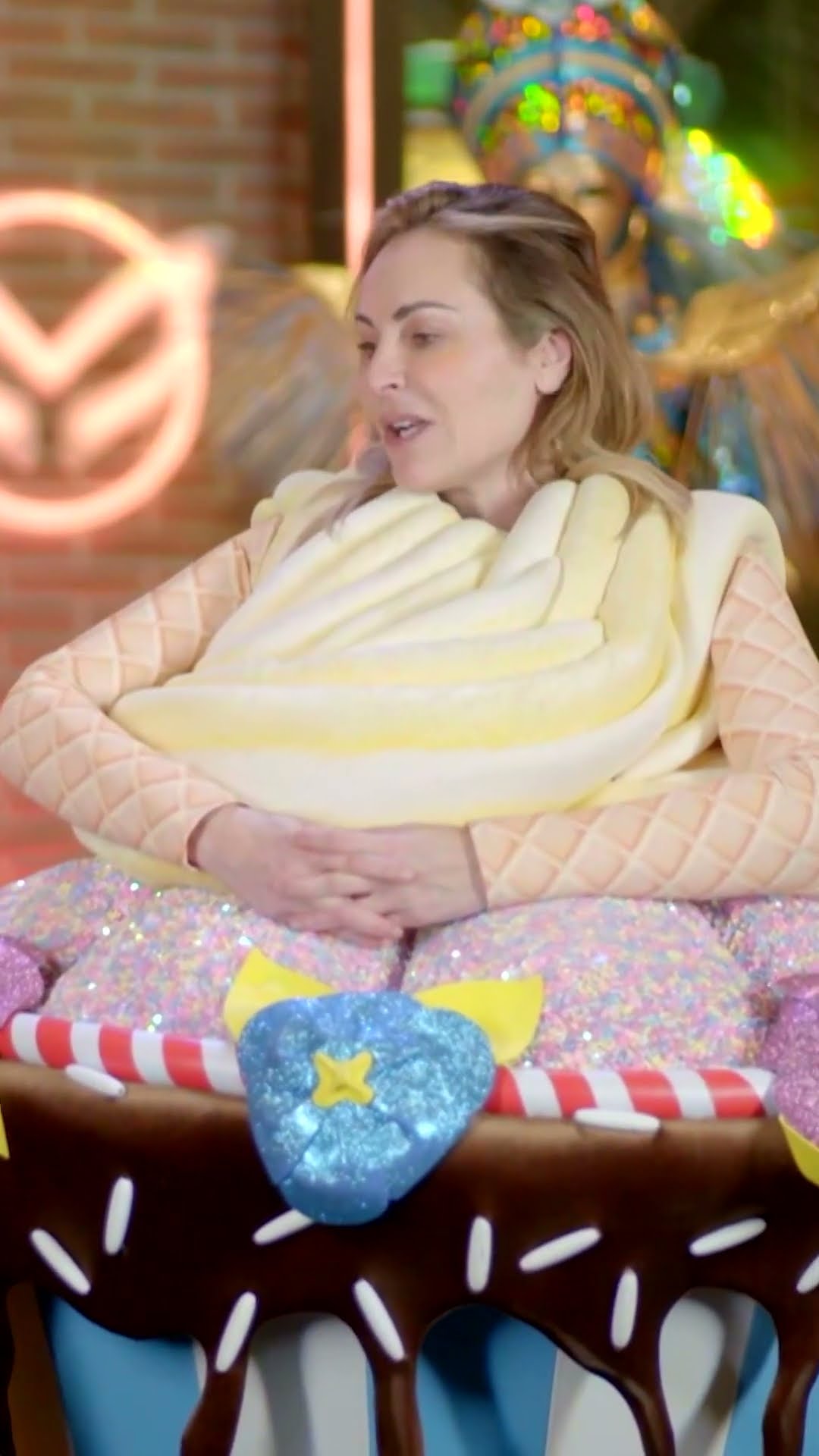 Ana Milán, conocida como Cupcake, se enfrenta al test imposible #MaskSinger #Shorts
